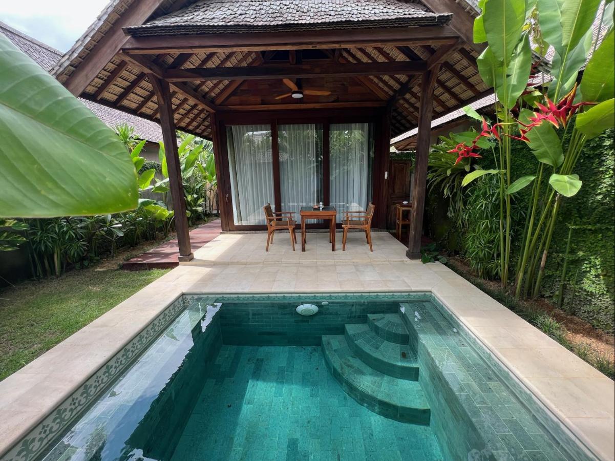 Jati Kuta Lombok Hotel Exterior foto