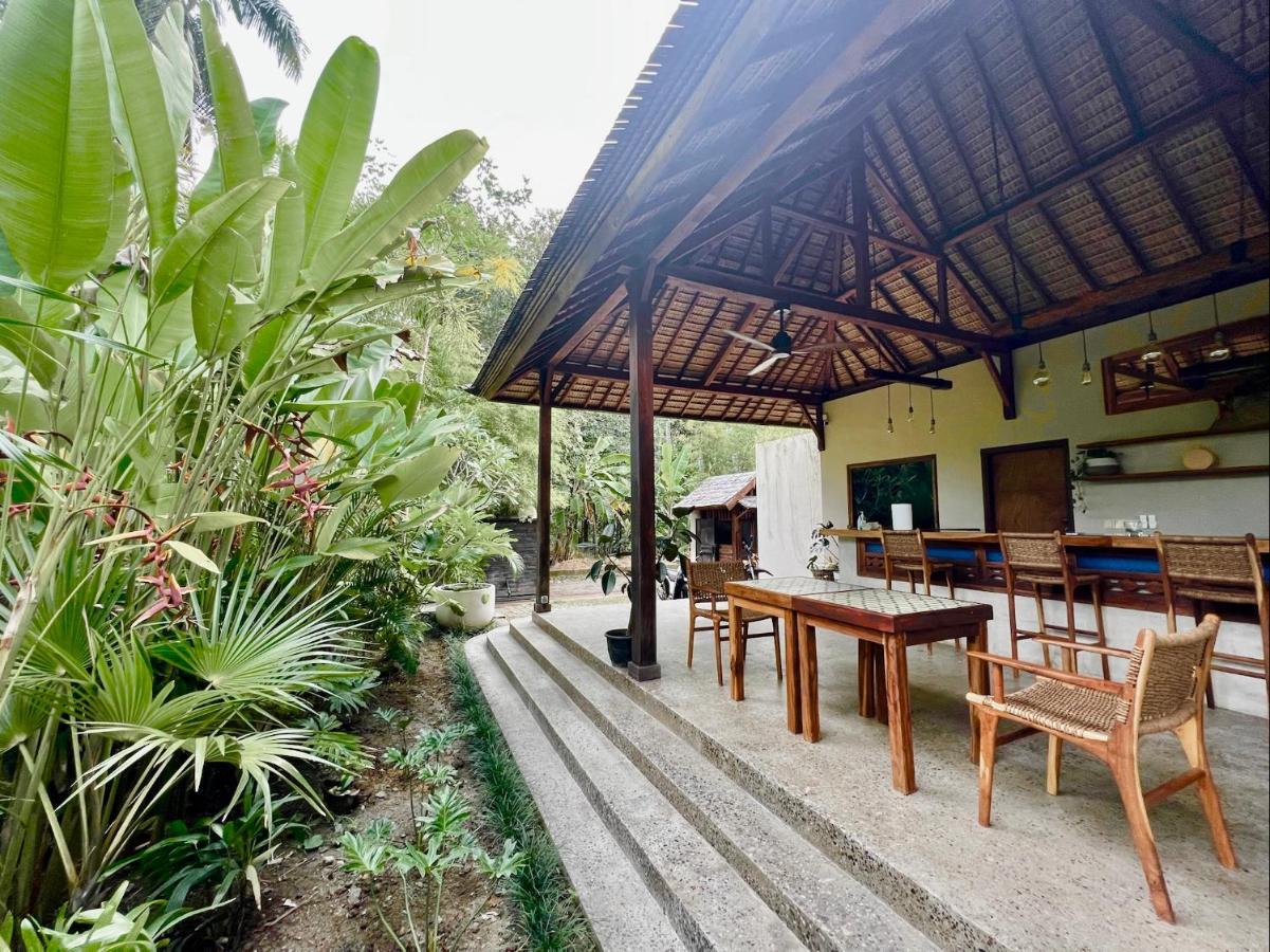 Jati Kuta Lombok Hotel Exterior foto